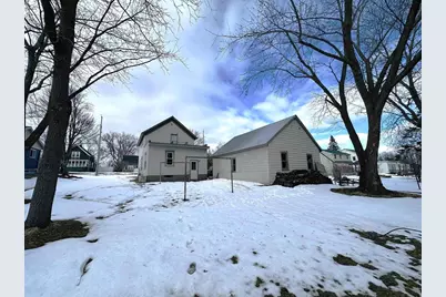 818 Western Street, Marshfield, WI 54449 - Photo 3