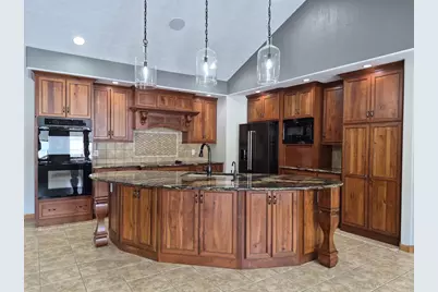 8268 Heggelund Lane, Marshfield, WI 54449 - Photo 7