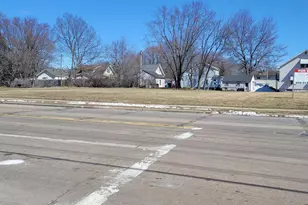 1640 W Grand Ave, Wisconsin Rapids, WI 54495 - Photo 3