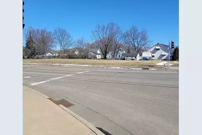 1640 W Grand Avenue, Wisconsin Rapids, WI 54495 - Photo 5