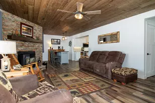 412 S Cypress Ave, Marshfield, WI 54449 - Photo 7