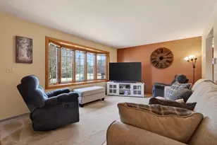 7710 Meadowlark Ln, Wisconsin Rapids, WI 54494 - Photo 11