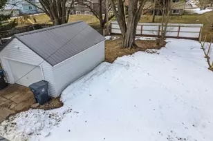 1012 S Severns Ave, Marshfield, WI 54449 - Photo 7