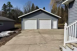 227 S 7th St, Medford, WI 54451 - Photo 3