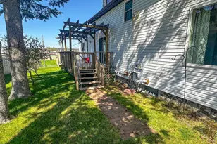 421 N 2nd Ave, Park Falls, WI 54552 - Photo 3