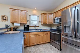 210 Peggy Ln, Rothschild, WI 54474 - Photo 11