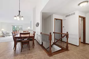 5464 Windy Dr, Stevens Point, WI 54482 - Photo 7