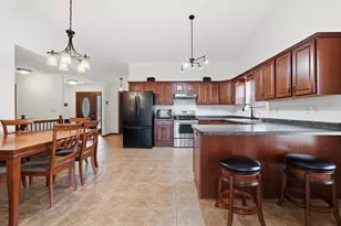 5464 Windy Dr, Stevens Point, WI 54482 - Photo 11