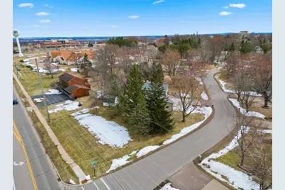 1611 N Broadway Avenue, Marshfield, WI 54449 - Photo 5