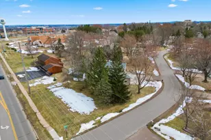 1611 N Broadway Ave, Marshfield, WI 54449 - Photo 5