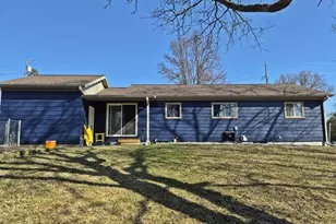 820 Western St, Marshfield, WI 54449 - Photo 3