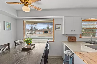 516 Sixth Avenue, Stevens Point, WI 54481 - Photo 7