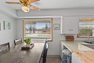 516 6th Ave, Stevens Point, WI 54481 - Photo 7