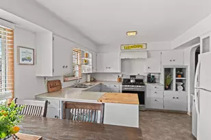 516 6th Ave, Stevens Point, WI 54481 - Photo 3