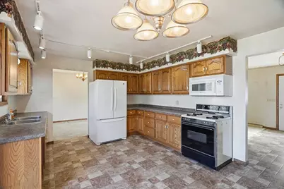 1906 S Cedar Avenue, Marshfield, WI 54449 - Photo 15