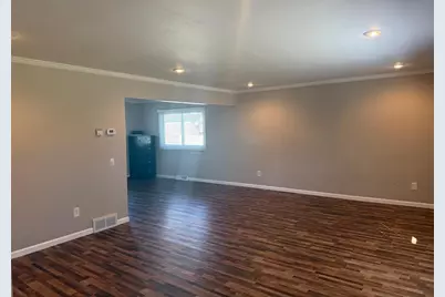 1105 Ridge Road, Marshfield, WI 54449 - Photo 5