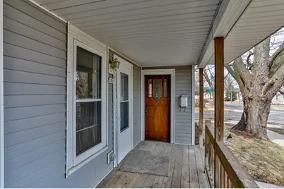 300 E 9th Street, Marshfield, WI 54449 - Photo 7