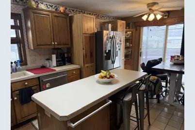 513 N Hume Avenue, Marshfield, WI 54449 - Photo 5