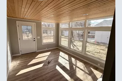 1305 E 6th Street, Merrill, WI 54452 - Photo 9