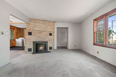 1020 Griffith Avenue, Wisconsin Rapids, WI 54494 - Photo 3