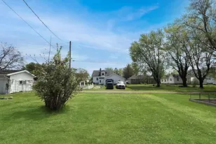 505 S Ash Ave, Marshfield, WI 54449 - Photo 5