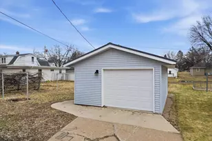 505 S Ash Ave, Marshfield, WI 54449 - Photo 9