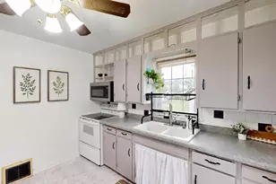 505 S Ash Ave, Marshfield, WI 54449 - Photo 17