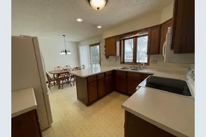 912 Duchac Street, Antigo, WI 54409 - Photo 9