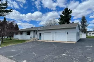 912 Duchac St, Antigo, WI 54409 - Photo 3