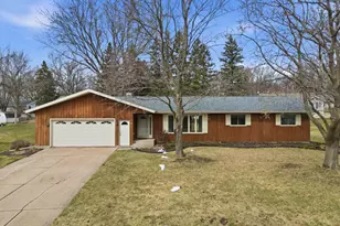 1121 Fairview Dr, Marshfield, WI 54449 - Photo 29