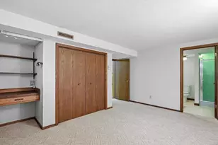 1121 Fairview Dr, Marshfield, WI 54449 - Photo 21