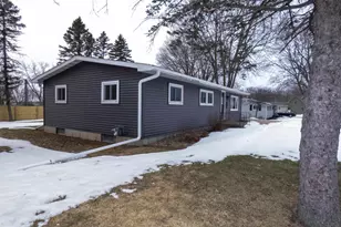 214 E 21st St, Marshfield, WI 54449 - Photo 27