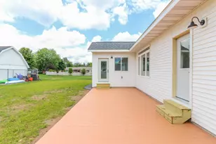 1030 Michele Ct, Port Edwards, WI 54469 - Photo 11