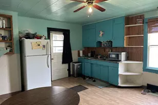 304 E 10th St, Marshfield, WI 54449 - Photo 17