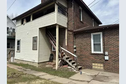 304 E 10th Street, Marshfield, WI 54449 - Photo 3