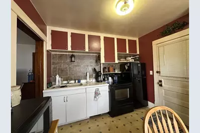 304 E 10th Street, Marshfield, WI 54449 - Photo 9