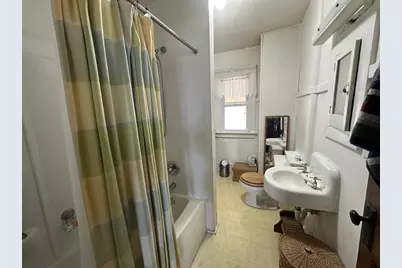 304 E 10th Street, Marshfield, WI 54449 - Photo 5