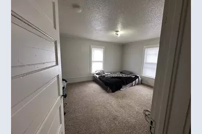 709 E 2nd Street, Marshfield, WI 54449 - Photo 5