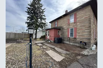 709 E 2nd Street, Marshfield, WI 54449 - Photo 3