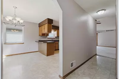 3600-3602 Yvonne Drive, Stevens Point, WI 54481 - Photo 5