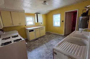 1544 W Pearl St, Stevens Point, WI 54481 - Photo 9