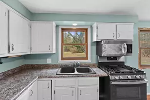 3188 Swanson Rd, Wisconsin Rapids, WI 54495 - Photo 7