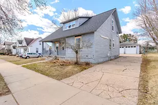 814 N 2nd Ave, Wausau, WI 54401 - Photo 33