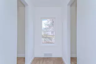 814 N 2nd Ave, Wausau, WI 54401 - Photo 11