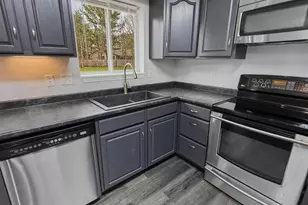 6811 Arbor Haven Ln, Wisconsin Rapids, WI 54494 - Photo 7