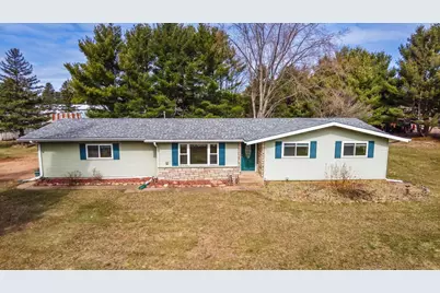 990 Okeefe Drive, Kronenwetter, WI 54455 - Photo 1