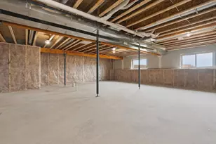 426 N Cherry St, Stetsonville, WI 54480 - Photo 11