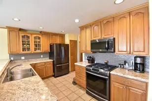 3003 Revere Rd, Plover, WI 54467 - Photo 7