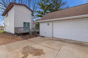 409 W Depot St, Marshfield, WI 54449 - Photo 33