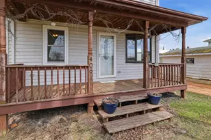409 W Depot St, Marshfield, WI 54449 - Photo 3